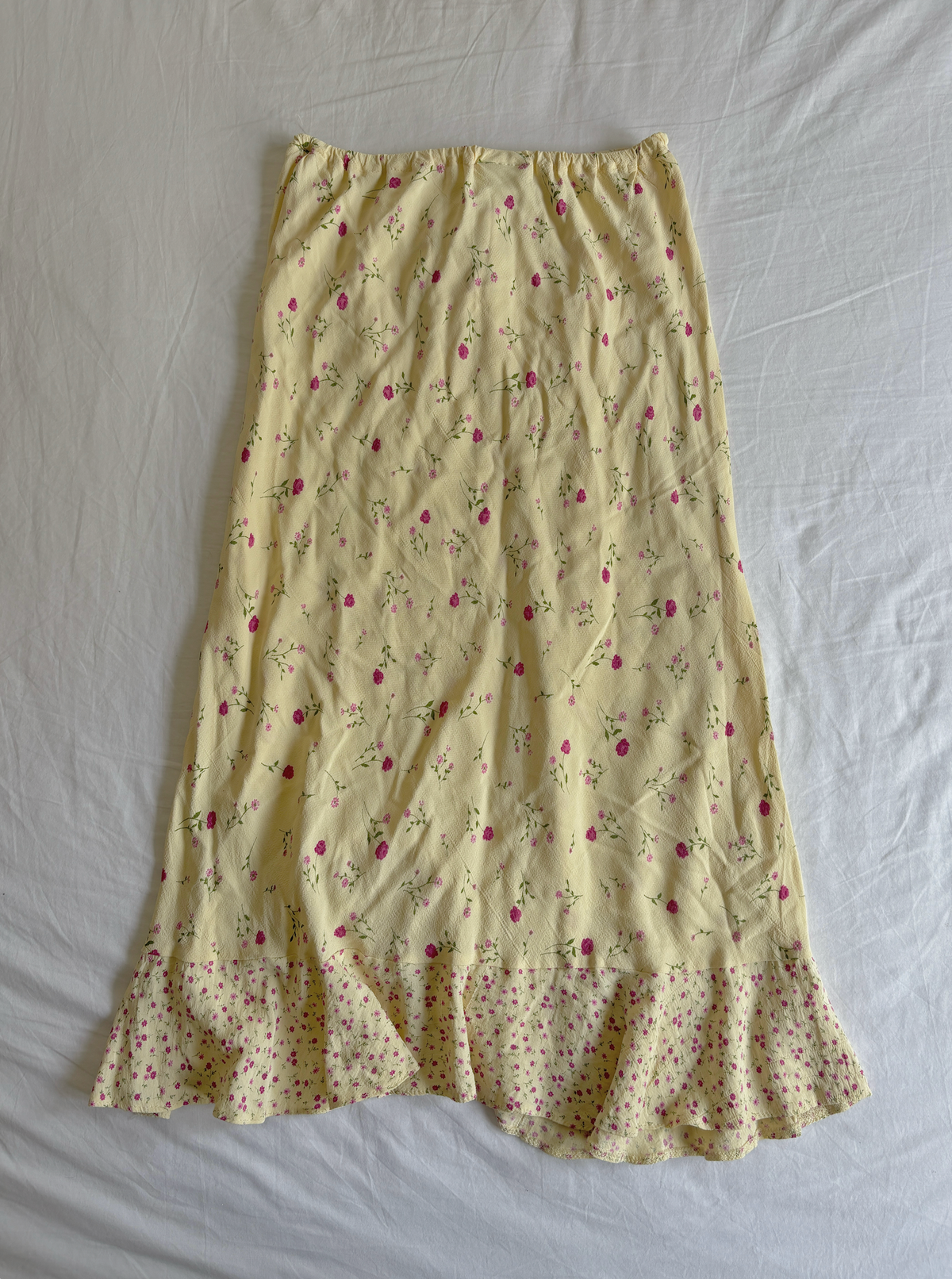 Vintage 00's Baby Yellow Floral Midi Skirt